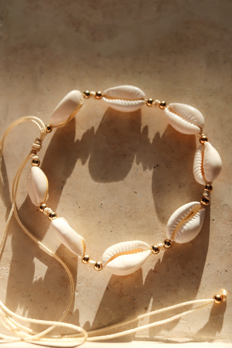 SEASHELL NECKLACE