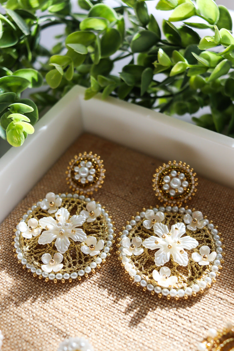 Loopy daisy flower earrings, Smile flower earrings, retro statement earrings,  hippie style, groovy earrings, giant white flowers | MakerPlace by Michaels